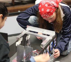 Robotics Field at GL